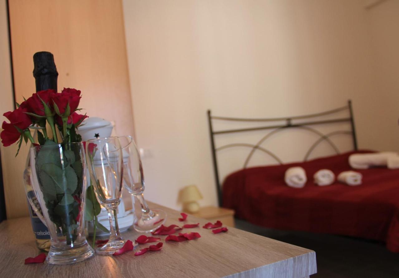 B&B Poggio Di Balestrino מראה חיצוני תמונה